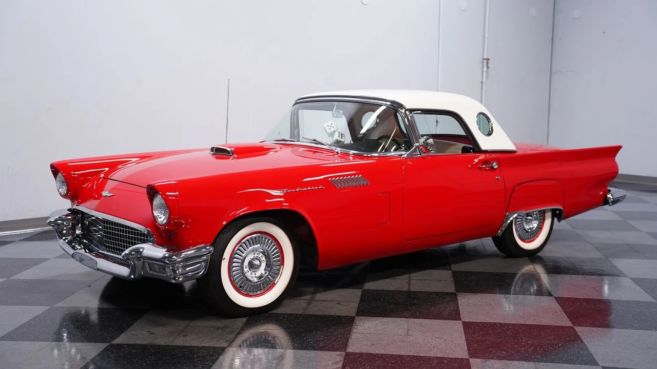 1957 Ford Thunderbird 1st Gen - Image 8 of 12