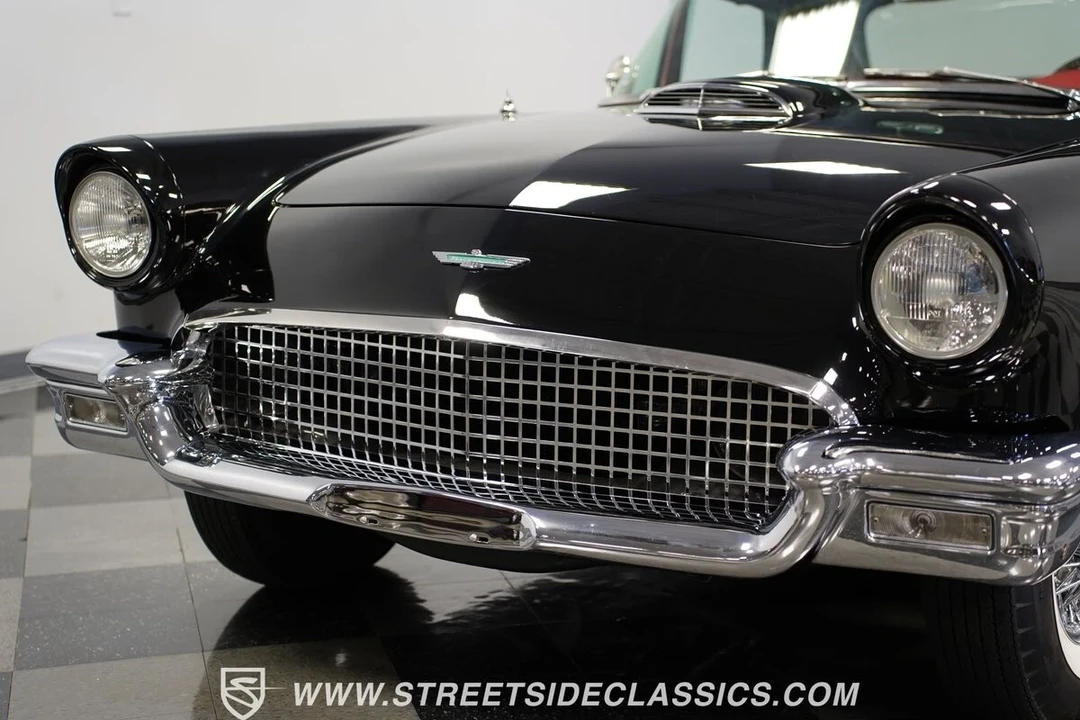 1957 Ford Thunderbird 1st Gen - Image 20 of 21