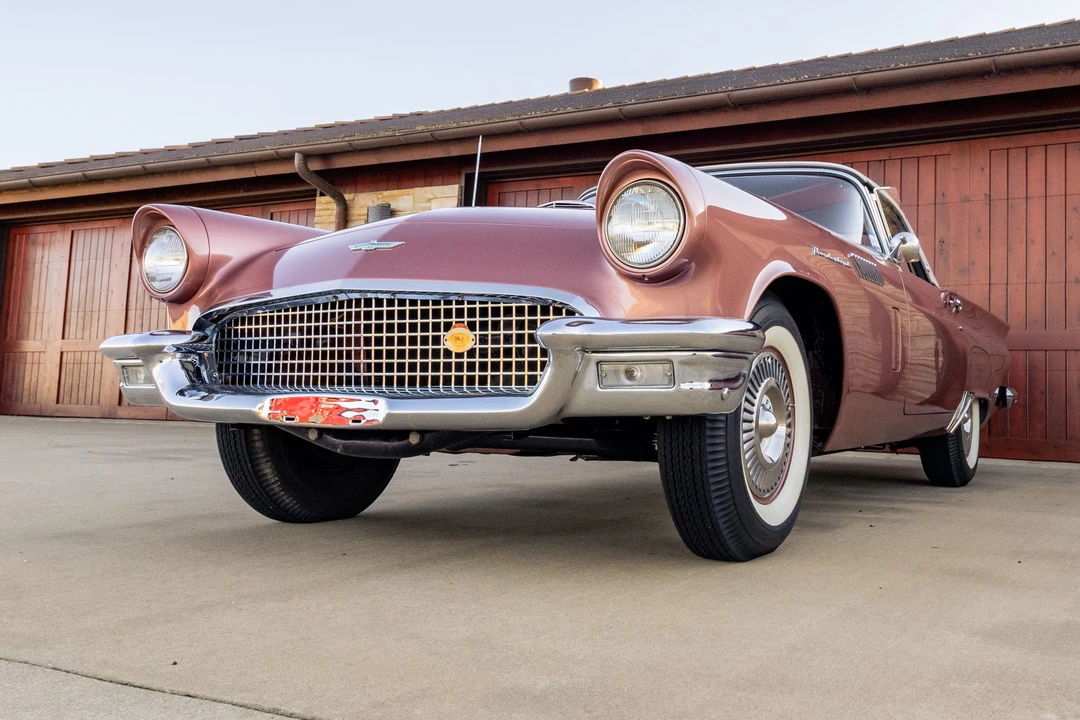 1957 Ford Thunderbird 1st Gen - Image 18 of 31