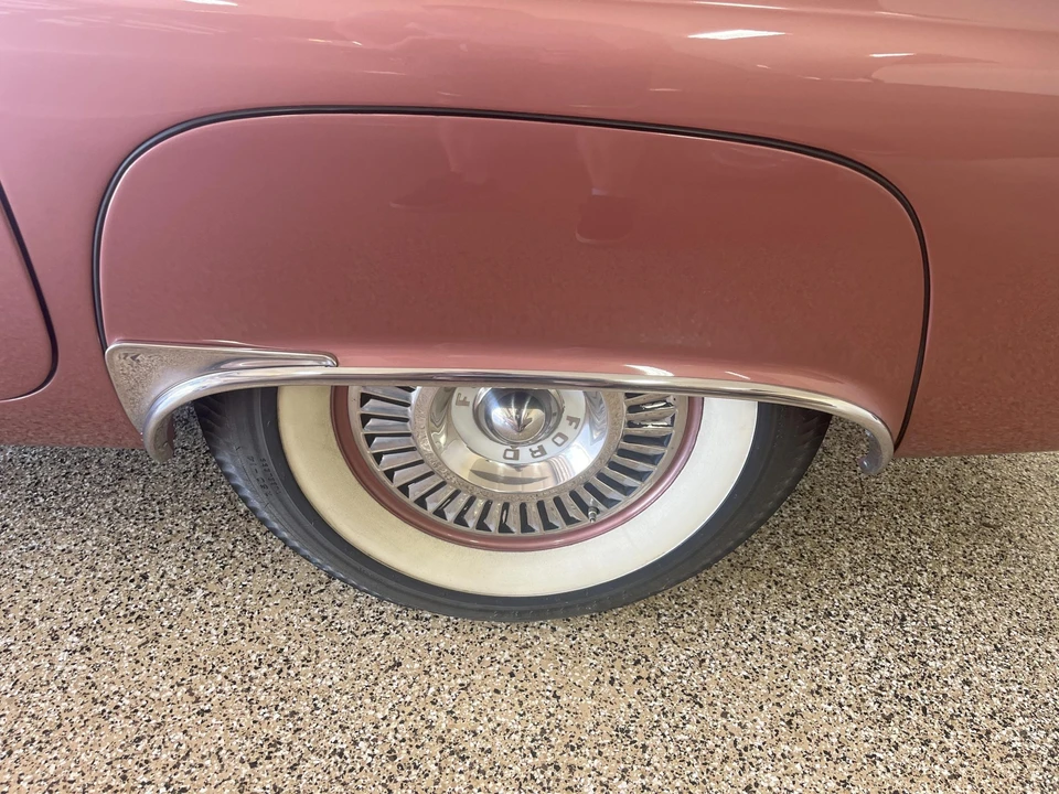 1957 Ford Thunderbird 1st Gen - Image 30 of 31