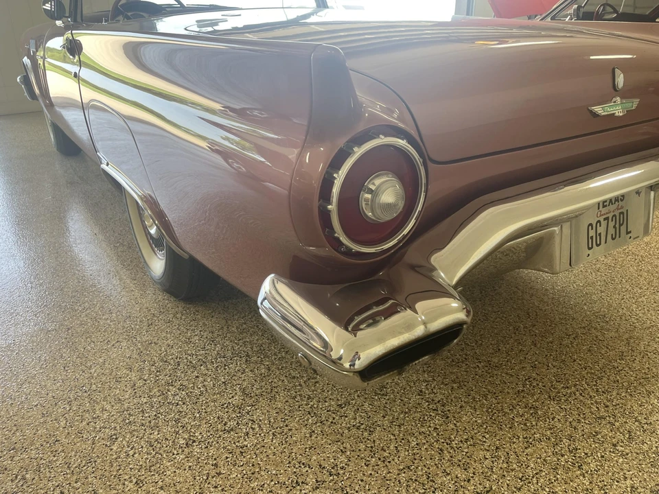 1957 Ford Thunderbird 1st Gen - Image 26 of 31