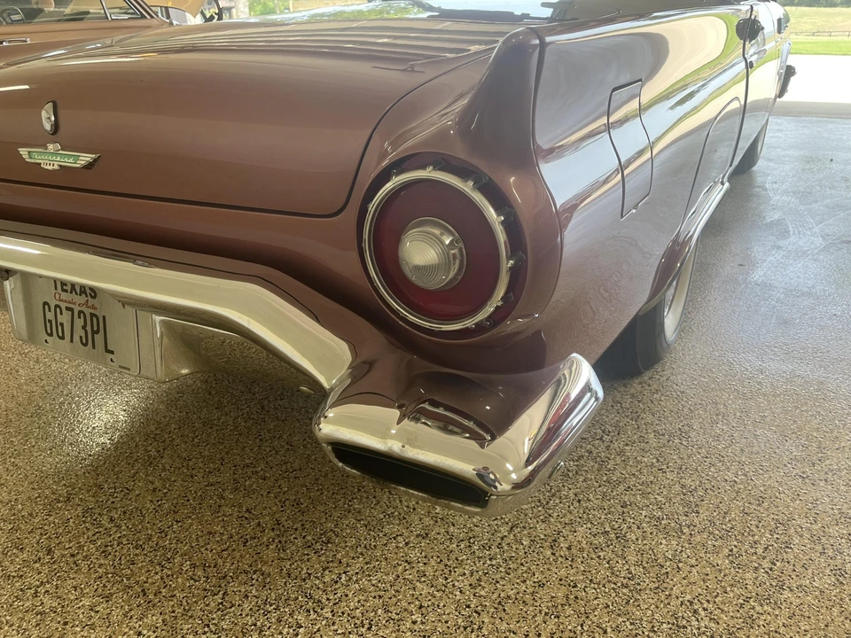 1957 Ford Thunderbird 1st Gen - Image 27 of 31