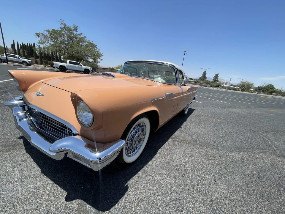 1957 Ford Thunderbird 1st Gen - Image 15 of 31