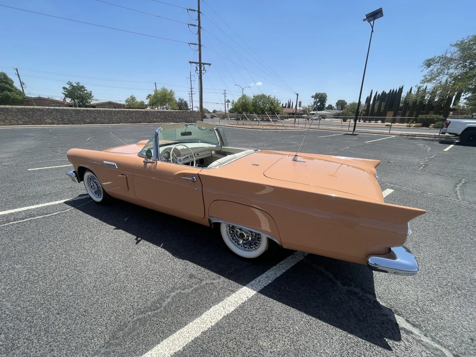 1957 Ford Thunderbird 1st Gen - Image 11 of 31