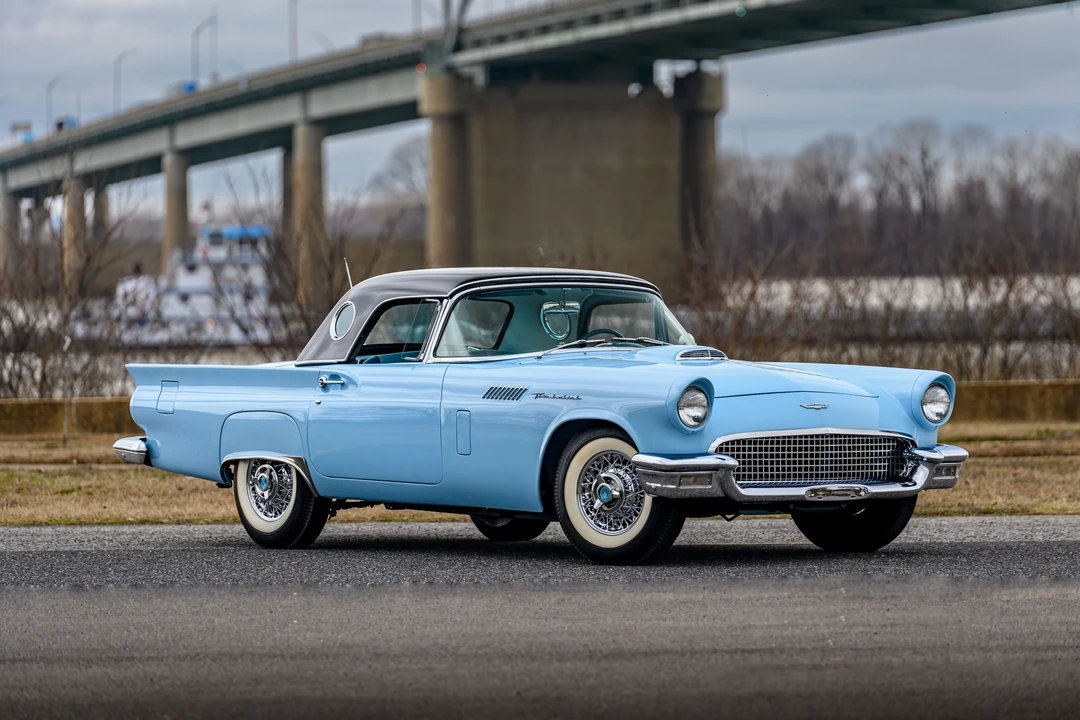 1957 Ford Thunderbird 1st Gen - Image 18 of 31