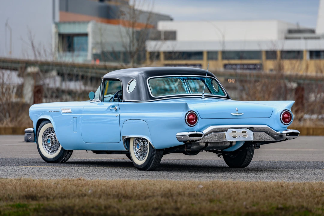 1957 Ford Thunderbird 1st Gen - Image 28 of 31