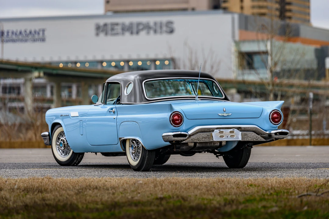 1957 Ford Thunderbird 1st Gen - Image 29 of 31