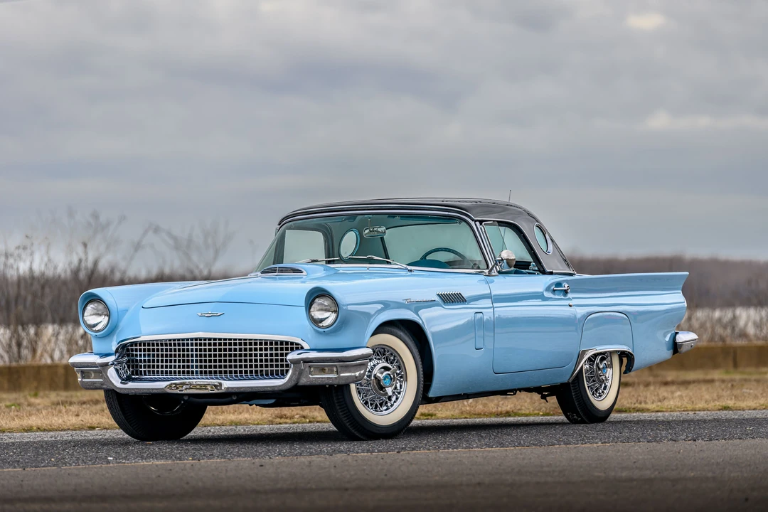 1957 Ford Thunderbird 1st Gen - Image 30 of 31