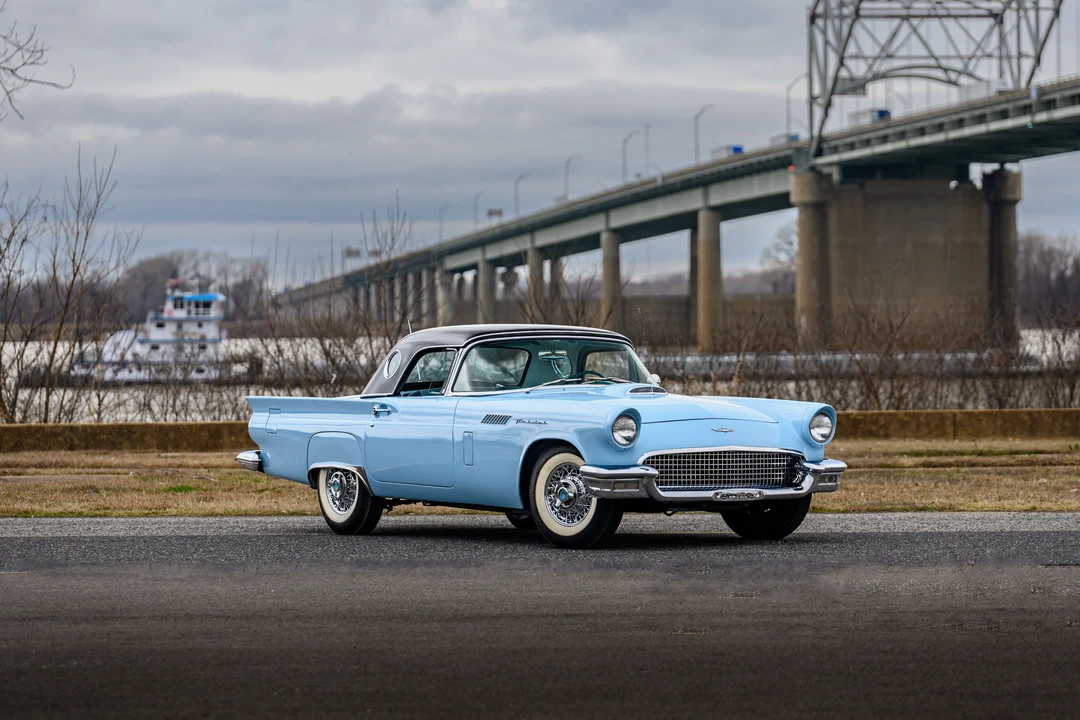 1957 Ford Thunderbird 1st Gen - Image 16 of 31
