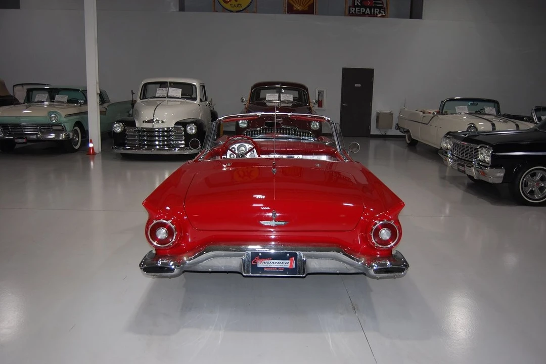 1957 Ford Thunderbird 1st Gen - Image 26 of 31