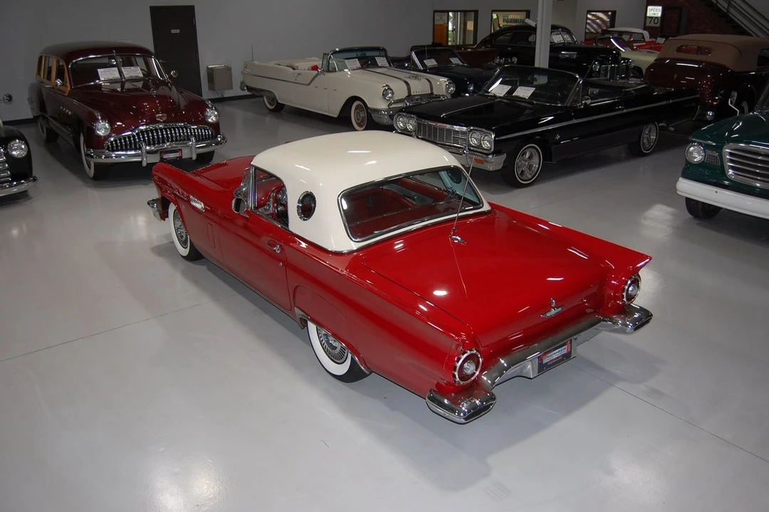 1957 Ford Thunderbird 1st Gen - Image 19 of 31