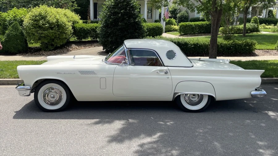 1957 Ford Thunderbird 1st Gen - Image 4 of 16