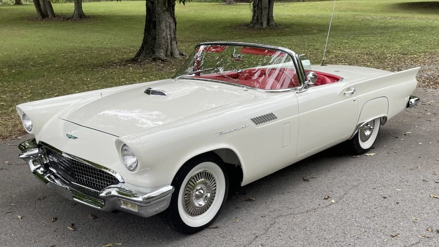 1957 Ford Thunderbird 1st Gen - Image 10 of 16