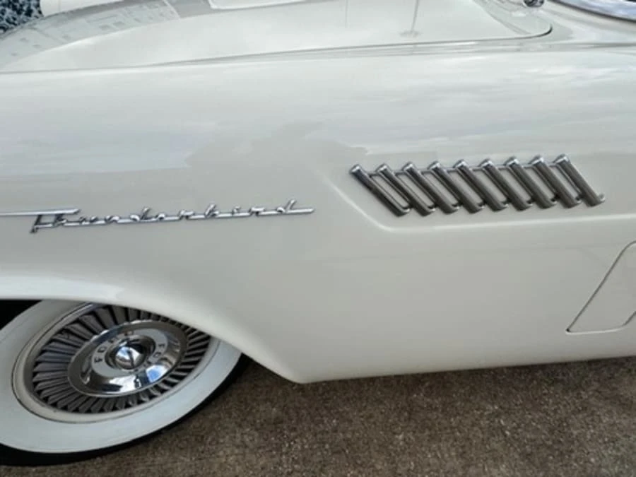 1957 Ford Thunderbird 1st Gen - Image 15 of 31