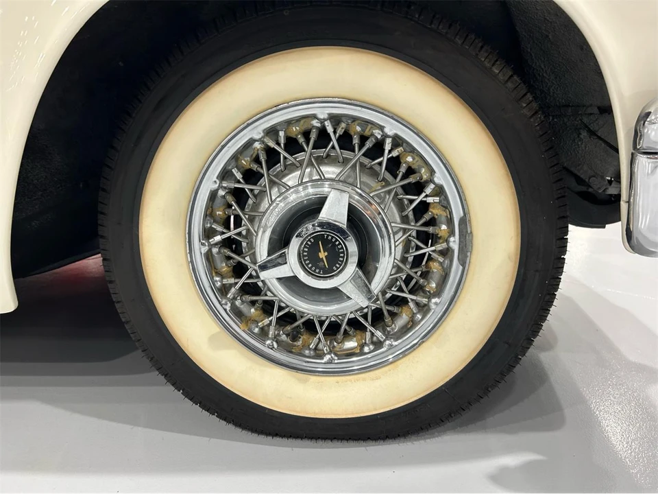 1957 Ford Thunderbird 1st Gen - Image 7 of 15