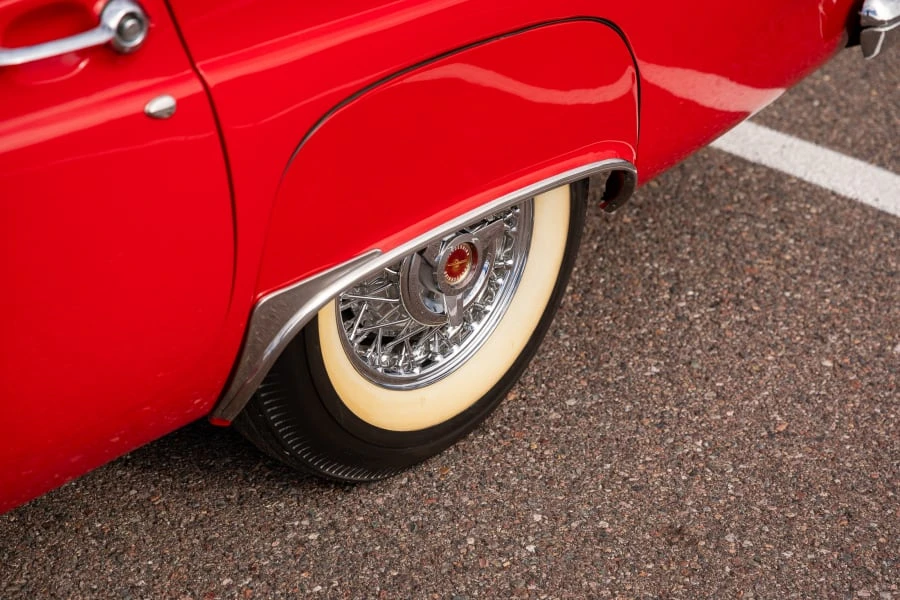 1957 Ford Thunderbird 1st Gen - Image 16 of 31
