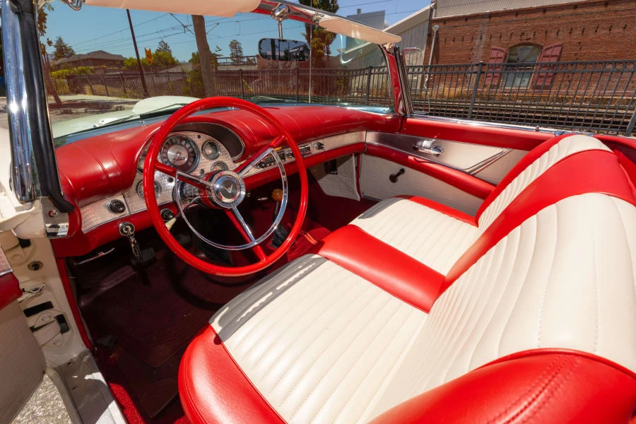 1957 Ford Thunderbird 1st Gen - Image 16 of 28