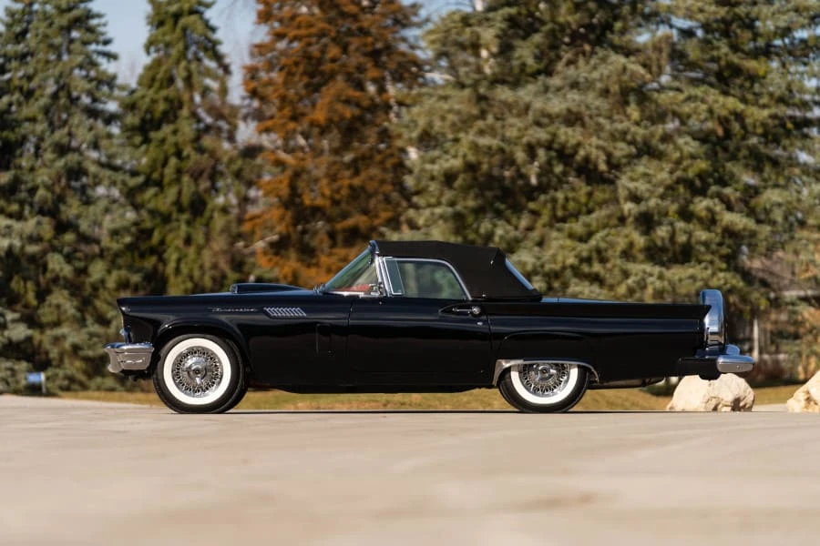 1957 Ford Thunderbird 1st Gen - Image 10 of 22