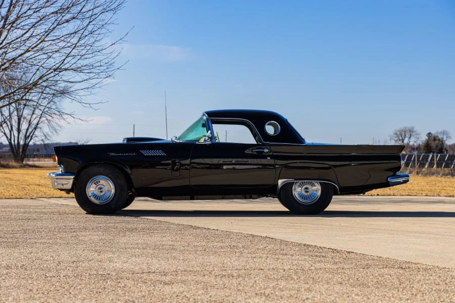 1957 Ford Thunderbird 1st Gen - Image 2 of 31