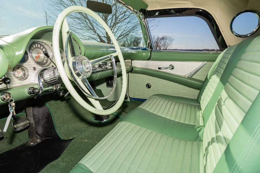 1957 Ford Thunderbird 1st Gen - Image 24 of 31
