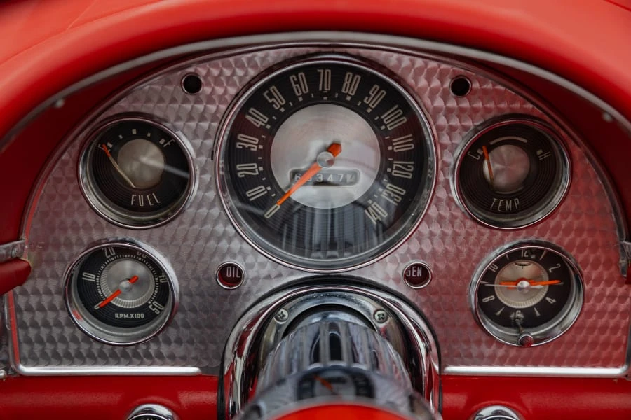 1957 Ford Thunderbird 1st Gen - Image 28 of 31