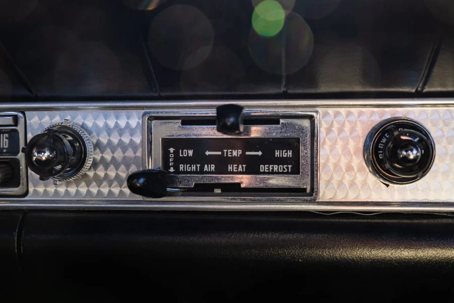 1957 Ford Thunderbird 1st Gen - Image 25 of 31