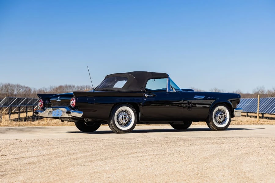 1957 Ford Thunderbird 1st Gen - Image 3 of 31