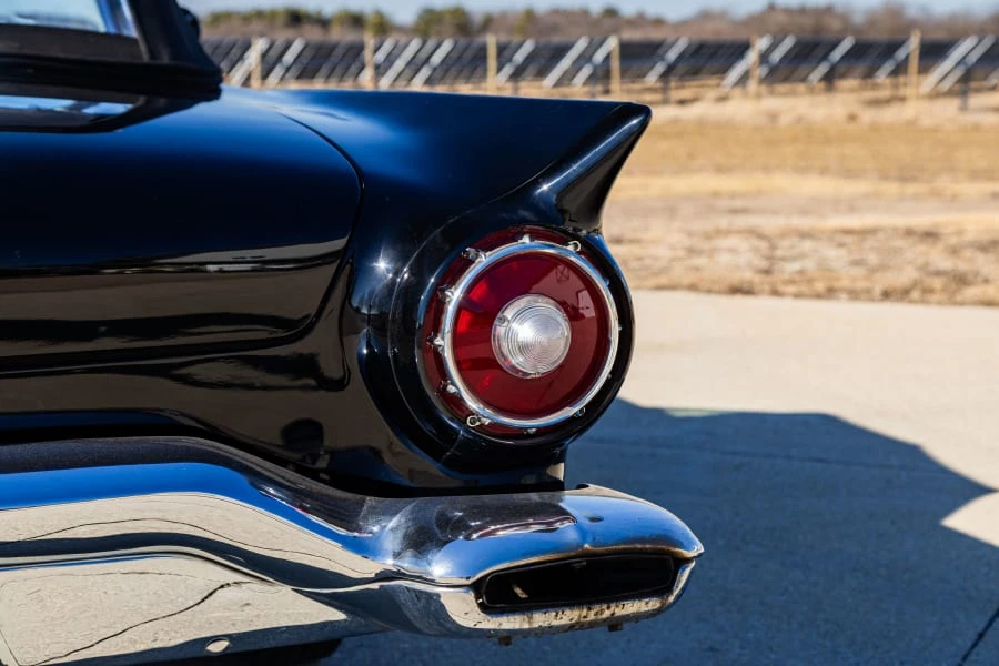 1957 Ford Thunderbird 1st Gen - Image 22 of 31