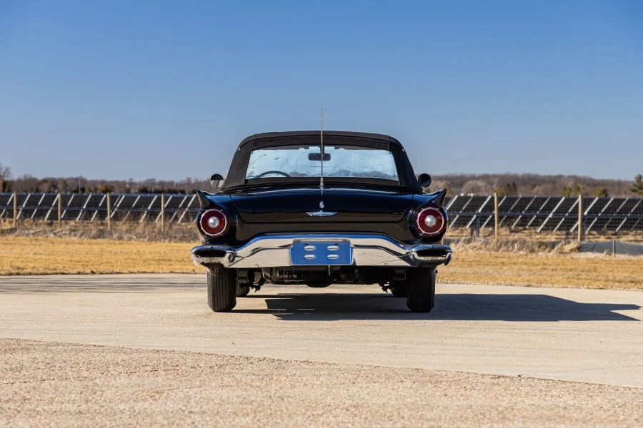 1957 Ford Thunderbird 1st Gen - Image 5 of 31