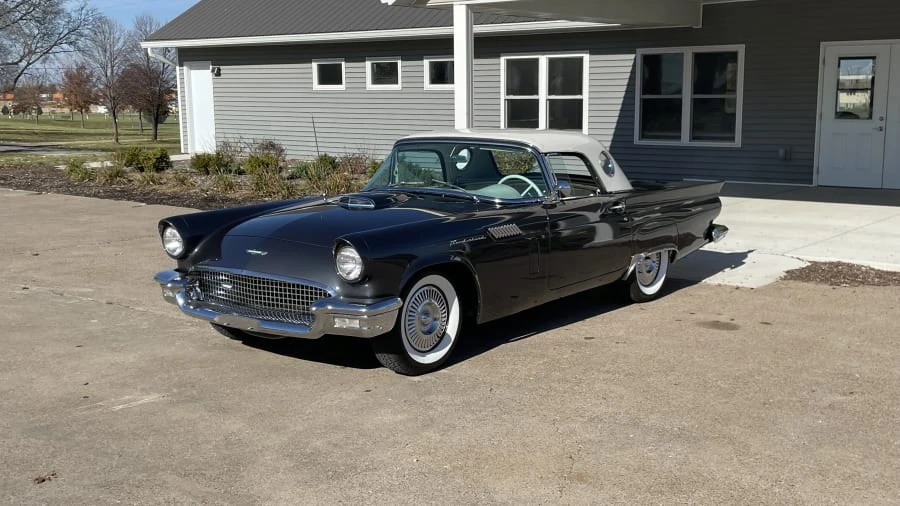 1957 Ford Thunderbird 1st Gen - Image 11 of 30