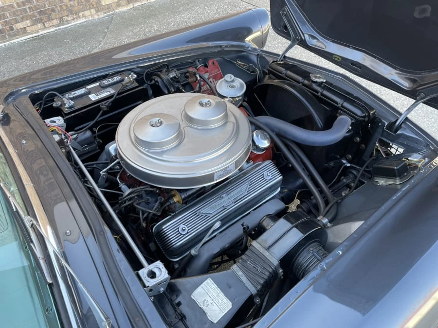 1957 Ford Thunderbird 1st Gen - Image 27 of 30