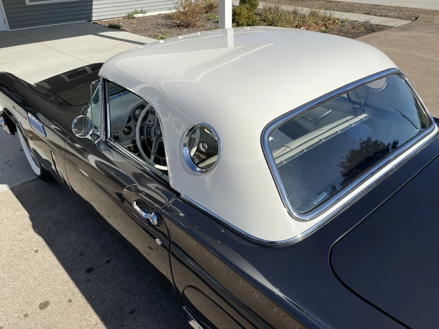 1957 Ford Thunderbird 1st Gen - Image 19 of 30