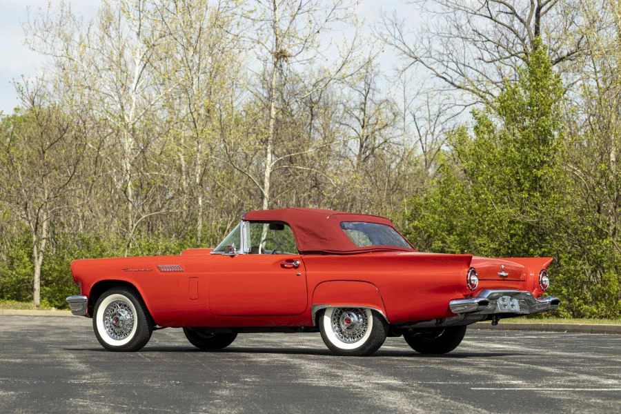 1957 Ford Thunderbird 1st Gen - Image 15 of 29