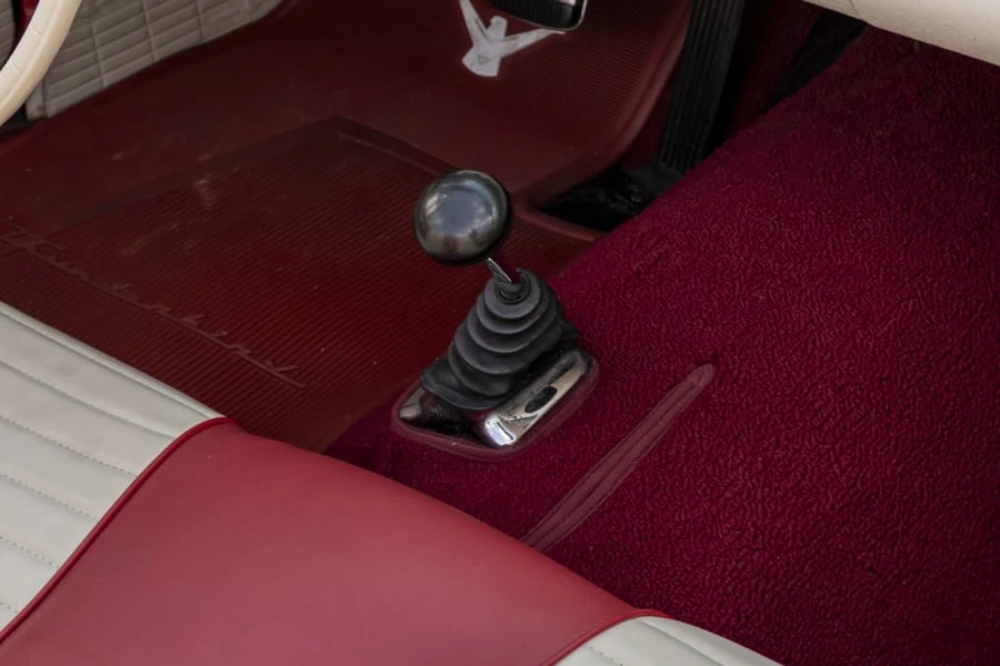1957 Ford Thunderbird 1st Gen - Image 24 of 29