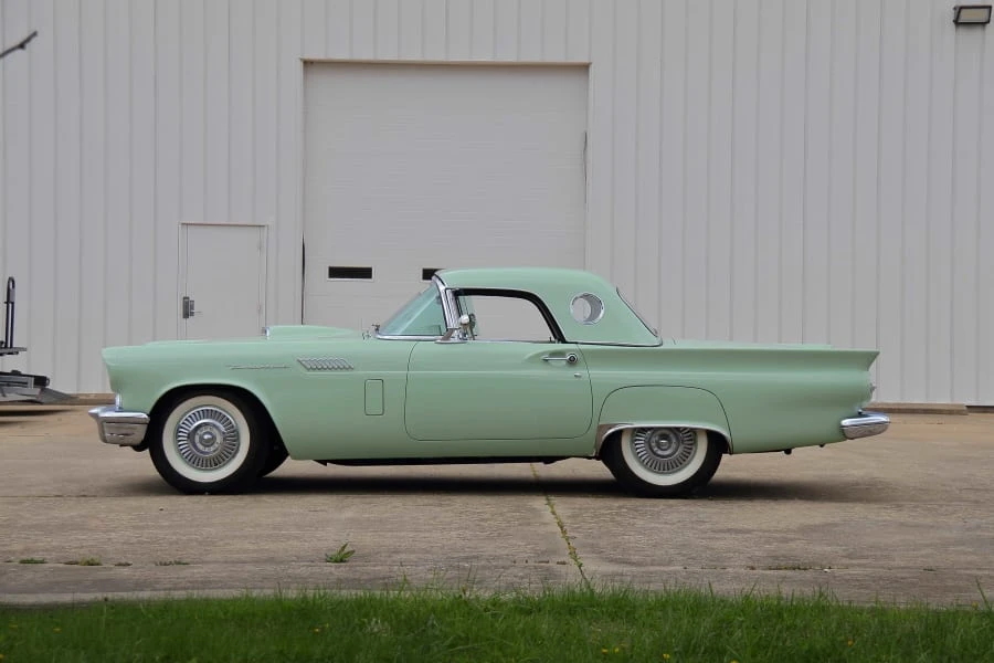 1957 Ford Thunderbird 1st Gen - Image 2 of 26