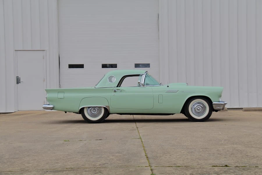 1957 Ford Thunderbird 1st Gen - Image 9 of 26
