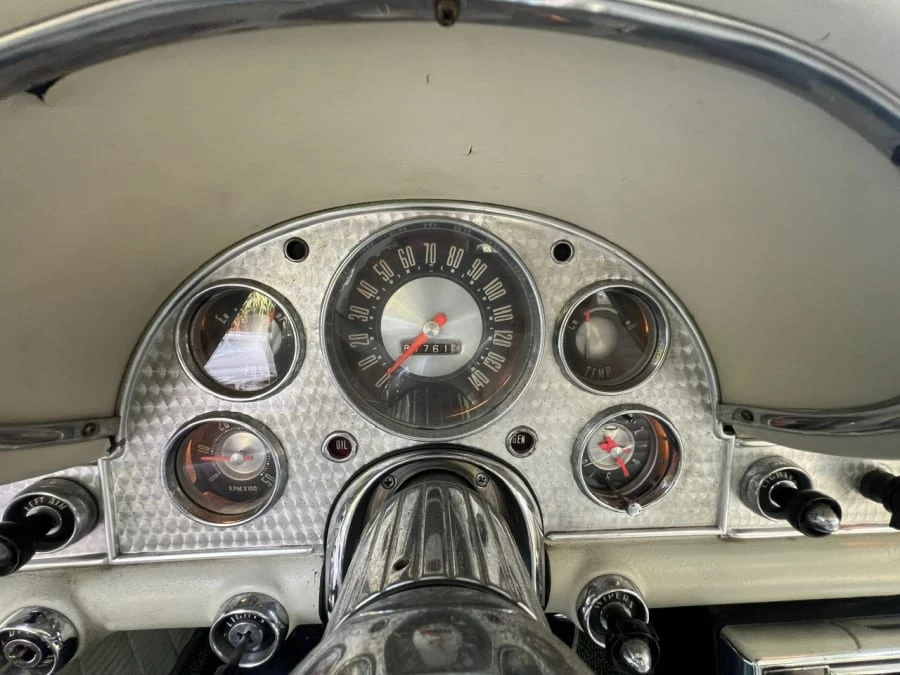 1957 Ford Thunderbird 1st Gen - Image 17 of 27