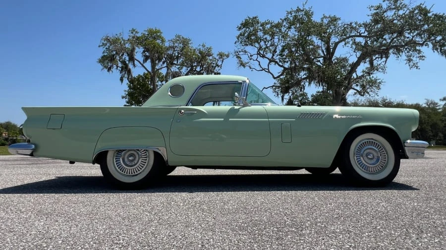 1957 Ford Thunderbird 1st Gen - Image 12 of 27