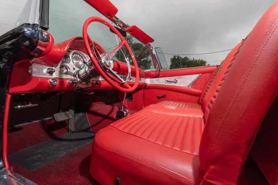 1957 Ford Thunderbird 1st Gen - Image 29 of 31
