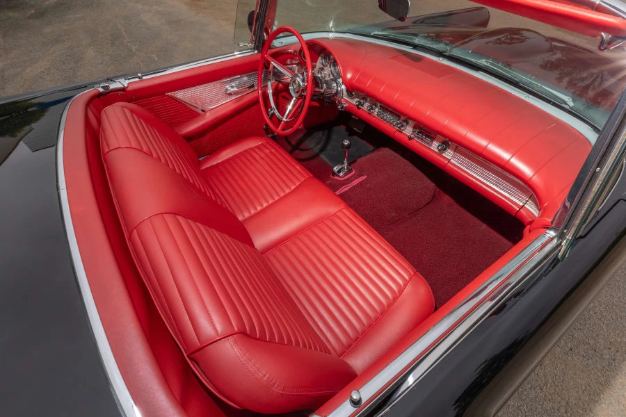 1957 Ford Thunderbird 1st Gen - Image 26 of 31