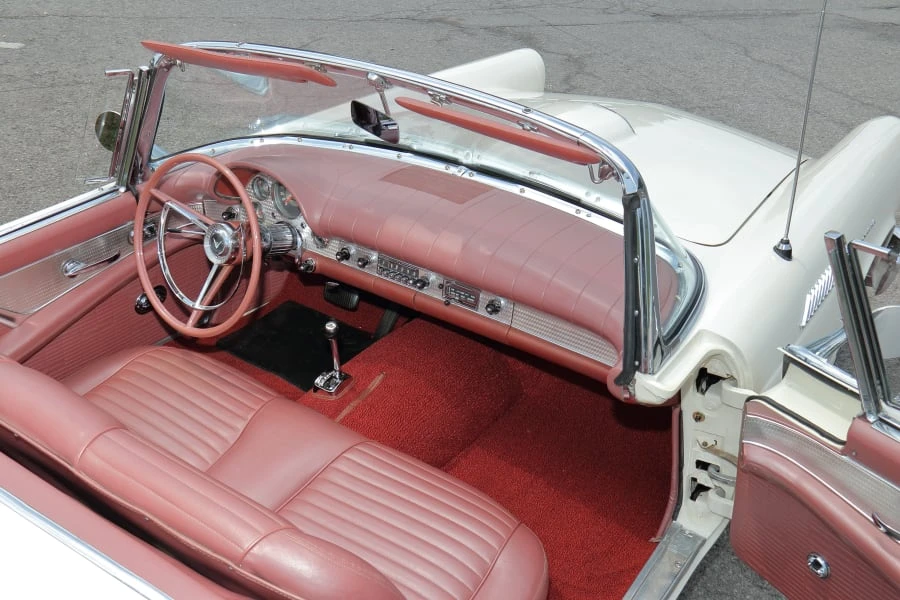 1957 Ford Thunderbird 1st Gen - Image 28 of 31