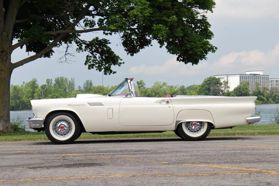 1957 Ford Thunderbird 1st Gen - Image 2 of 31