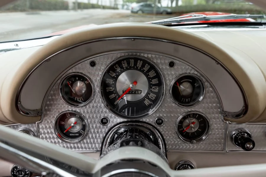 1957 Ford Thunderbird 1st Gen - Image 29 of 31
