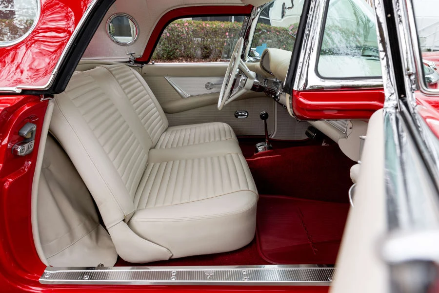 1957 Ford Thunderbird 1st Gen - Image 28 of 31