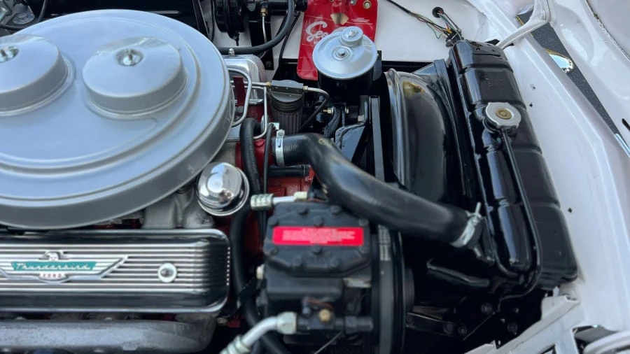 1957 Ford Thunderbird 1st Gen - Image 18 of 31