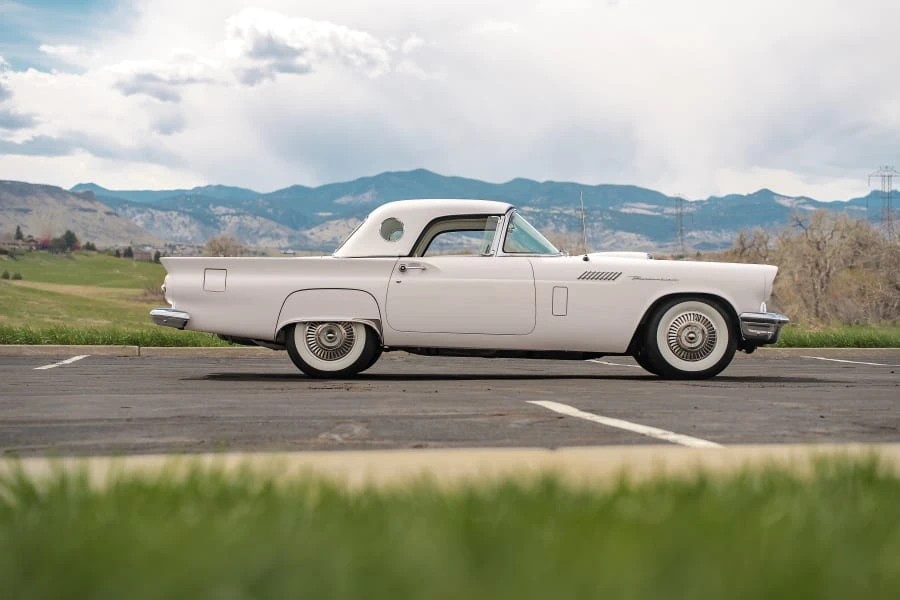 1957 Ford Thunderbird 1st Gen - Image 14 of 31