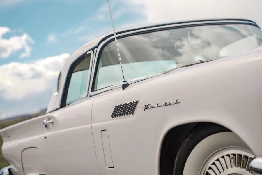 1957 Ford Thunderbird 1st Gen - Image 26 of 31