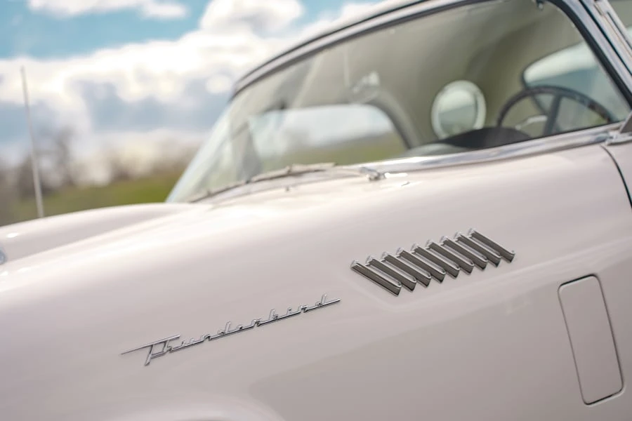 1957 Ford Thunderbird 1st Gen - Image 19 of 31
