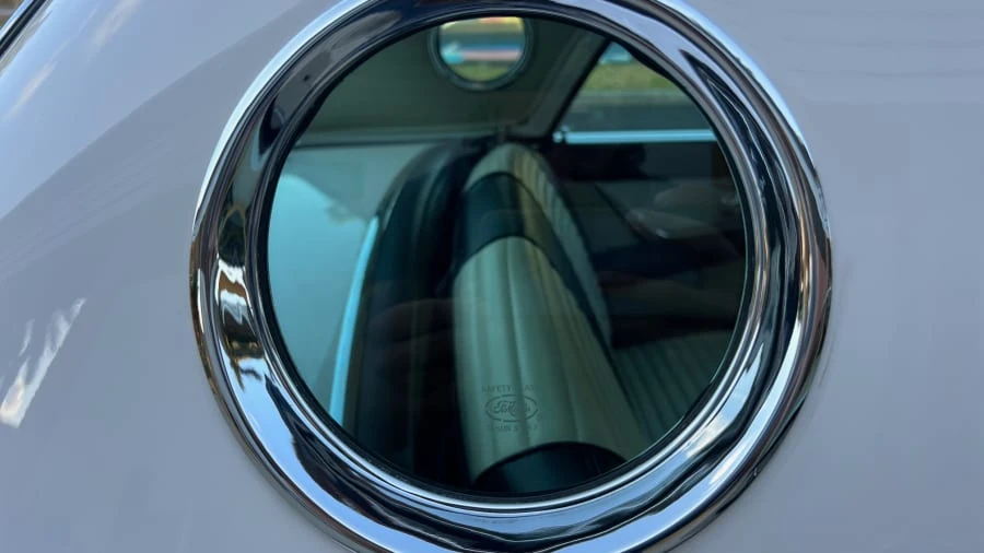 1957 Ford Thunderbird 1st Gen - Image 10 of 31