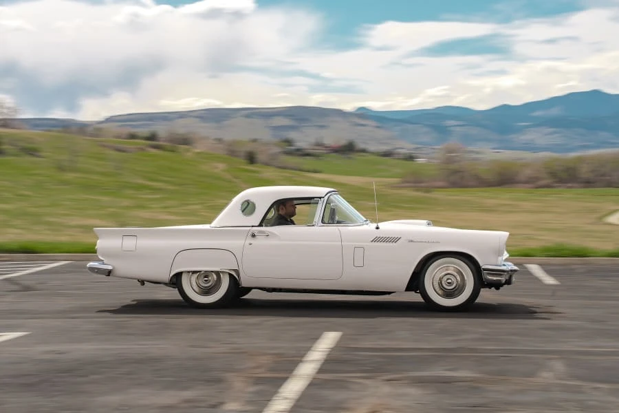 1957 Ford Thunderbird 1st Gen - Image 22 of 31